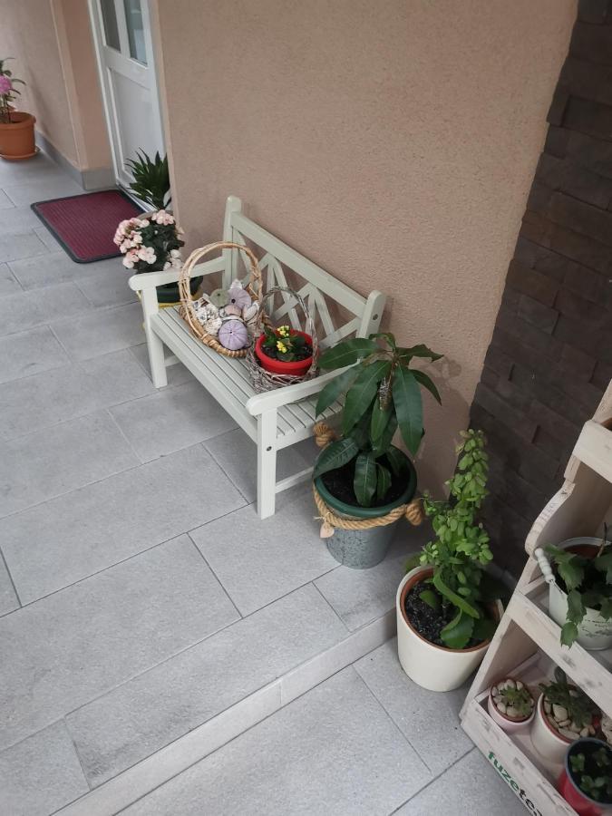 Apartments Luka Rab Town Dış mekan fotoğraf