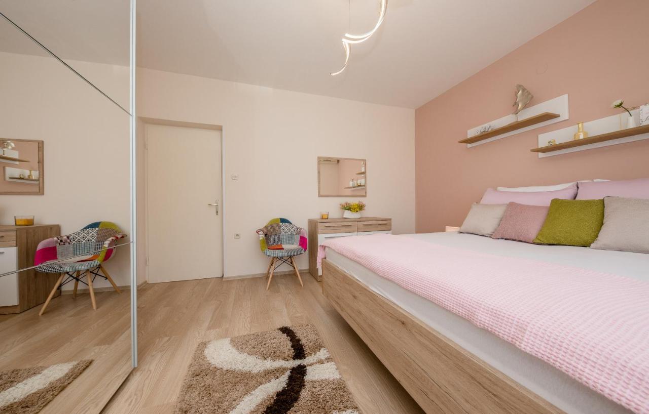Apartments Luka Rab Town Dış mekan fotoğraf