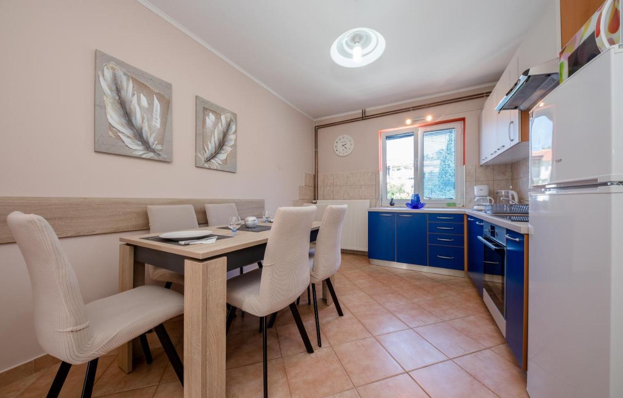 Apartments Luka Rab Town Dış mekan fotoğraf