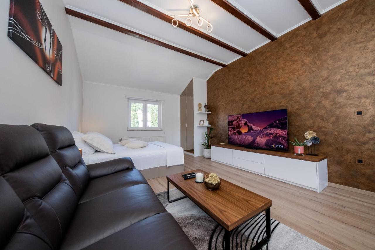 Apartments Luka Rab Town Dış mekan fotoğraf
