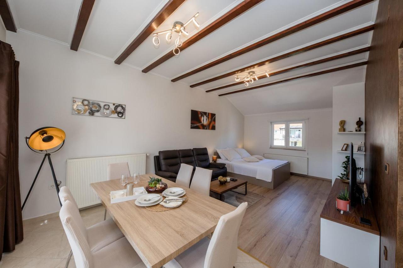 Apartments Luka Rab Town Dış mekan fotoğraf
